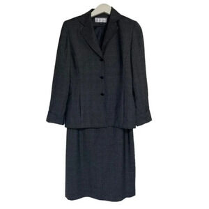 Travis Ayers 6 dark gray‎ plaid blazer & shirt career suit